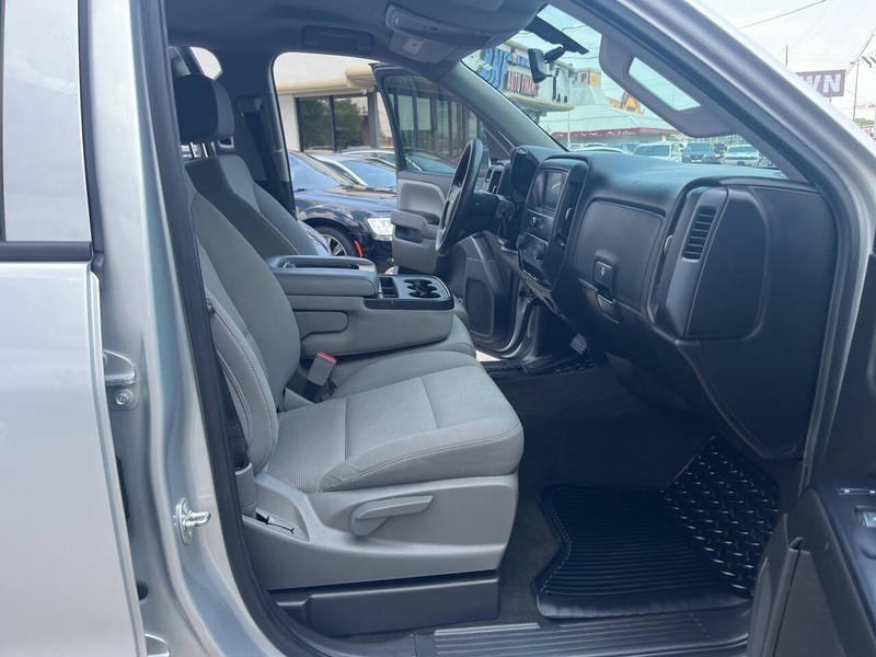Chevrolet Silverado 1500 Vehicle Image 17