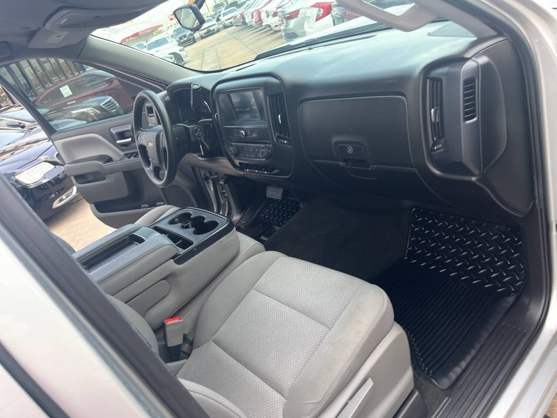 Chevrolet Silverado 1500 Vehicle Image 18