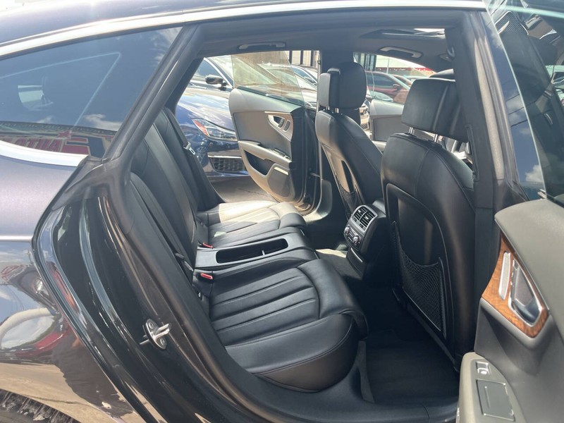 Audi A7 Vehicle Image 16