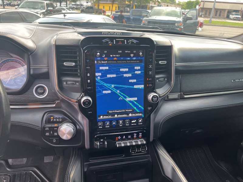 Ram 1500 Vehicle Image 12