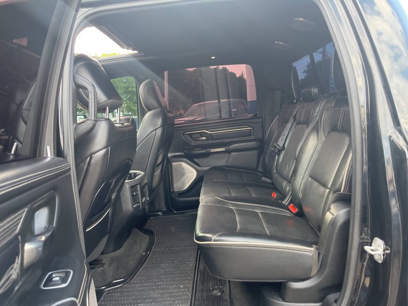Ram 1500 Vehicle Image 18