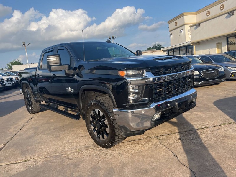 Chevrolet Silverado 2500HD Vehicle Image 03