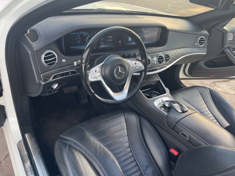Mercedes-Benz S-Class Vehicle Image 08