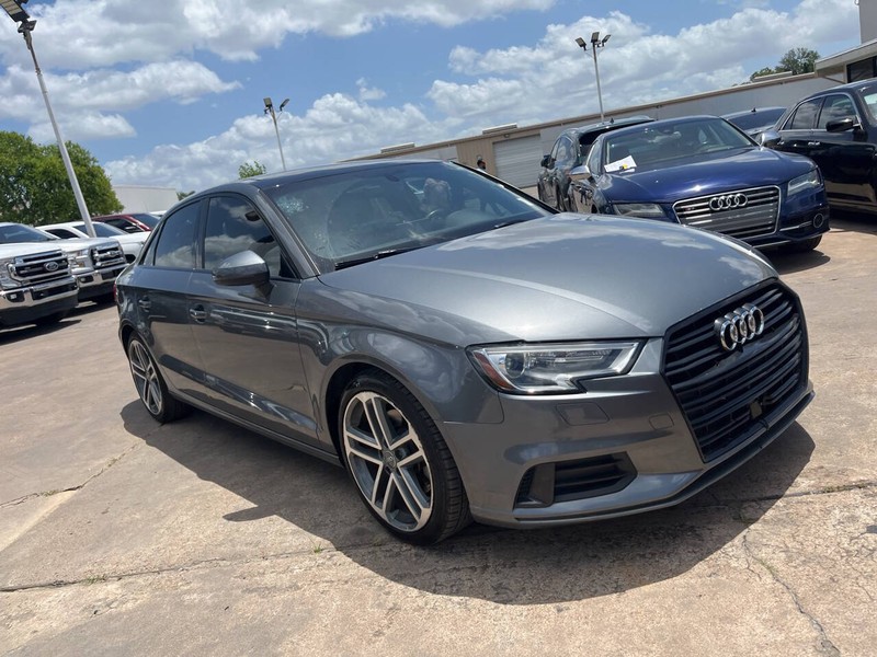 Audi A3 Vehicle Image 03