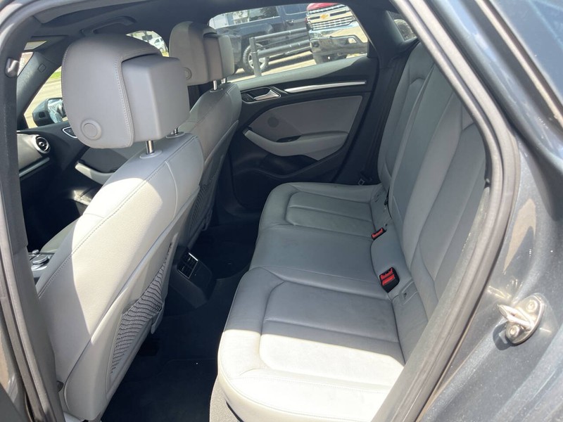 Audi A3 Vehicle Image 14