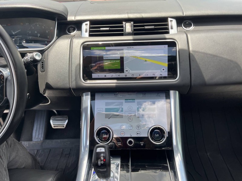 Land Rover Range Rover Sport Vehicle Image 13