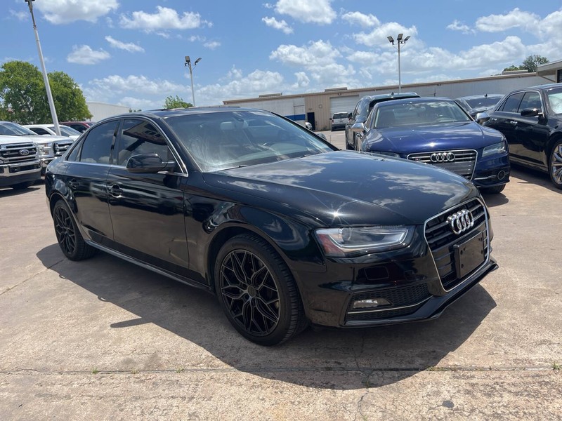 Audi A4 Vehicle Image 03
