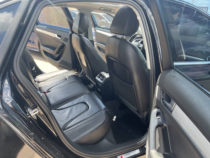 Audi A4 Vehicle Image 17