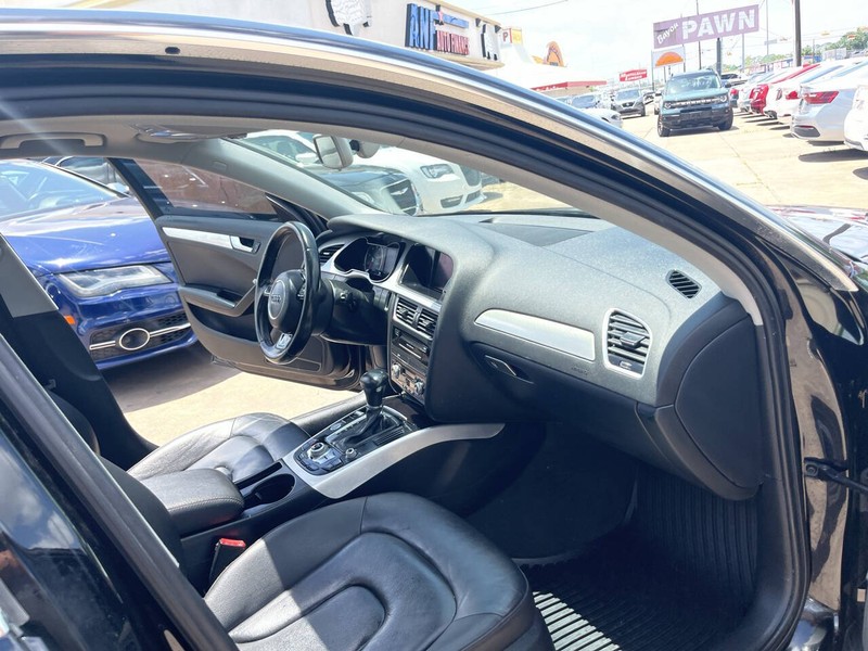 Audi A4 Vehicle Image 20