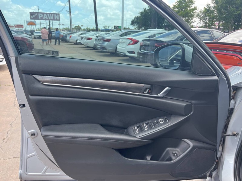 Honda Accord Vehicle Image 06