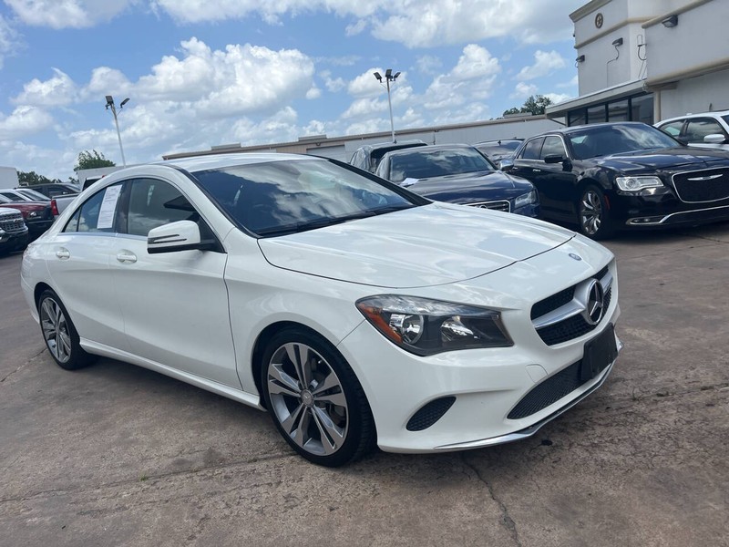 Mercedes-Benz CLA Vehicle Image 03