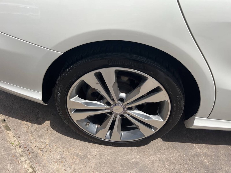 Mercedes-Benz CLA Vehicle Image 24