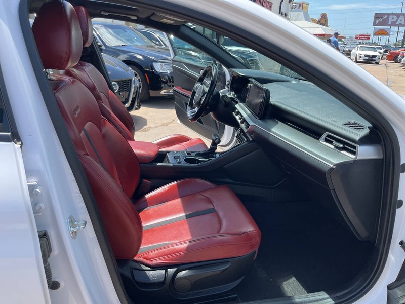 Kia K5 Vehicle Image 27