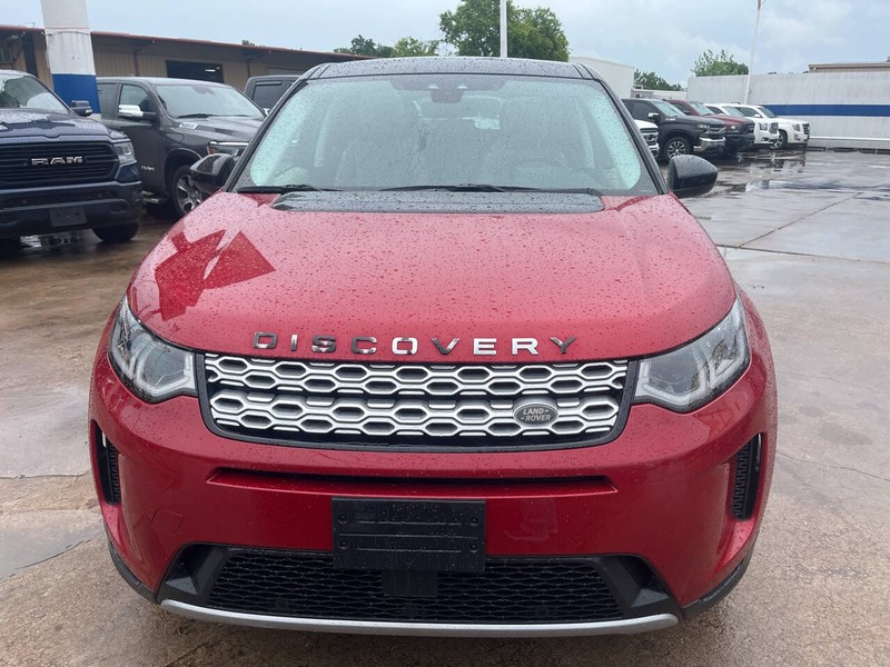 Land Rover Discovery Sport Vehicle Image 02