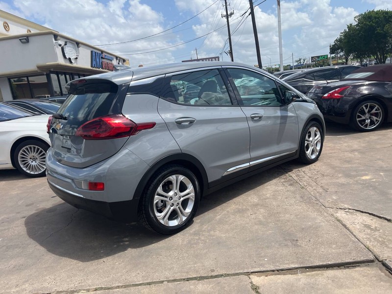 Chevrolet Bolt EV Vehicle Image 04