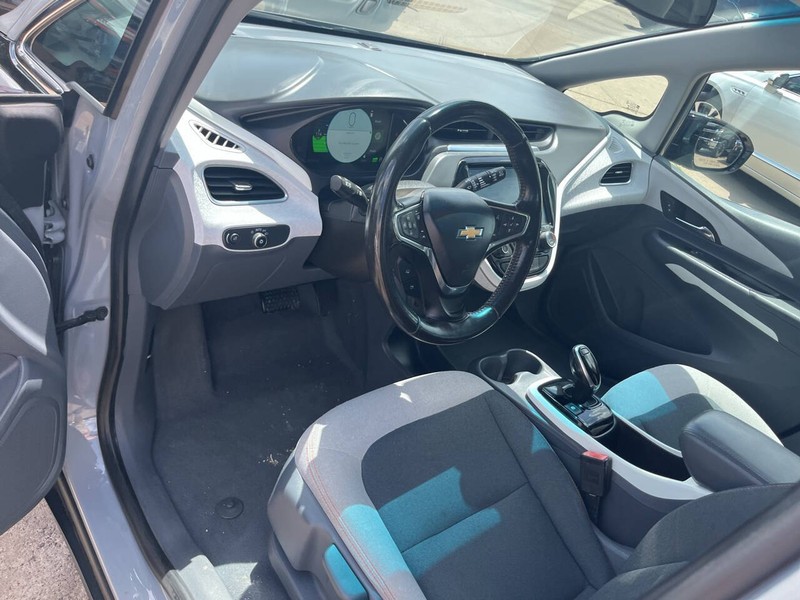 Chevrolet Bolt EV Vehicle Image 07