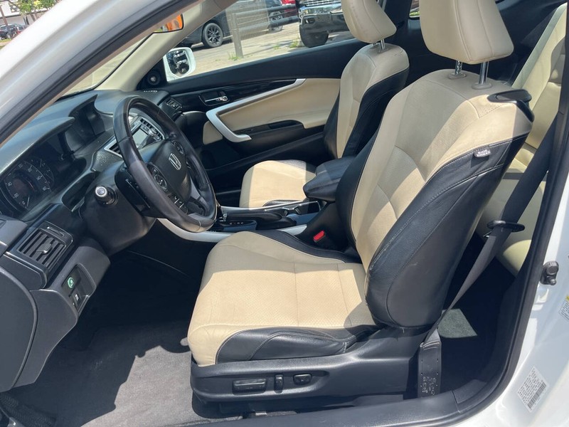 Honda Accord Vehicle Image 08