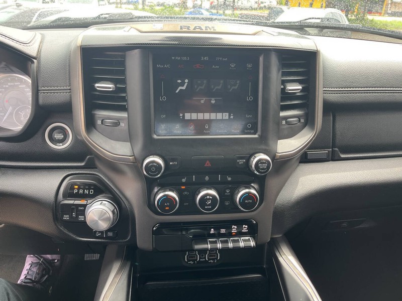 Ram 1500 Vehicle Image 14