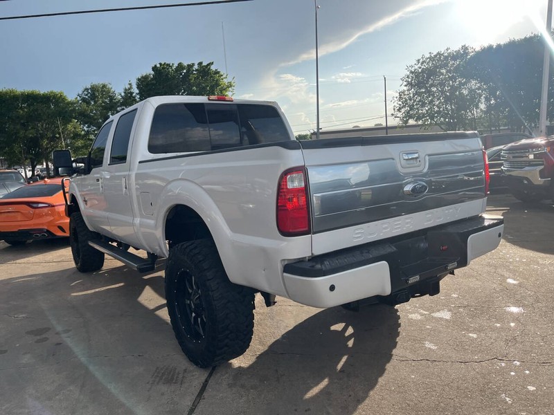 Ford Super Duty F-250 SRW Vehicle Image 06