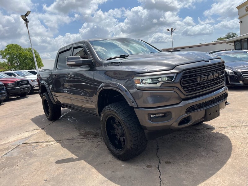 Ram 1500 Vehicle Image 03