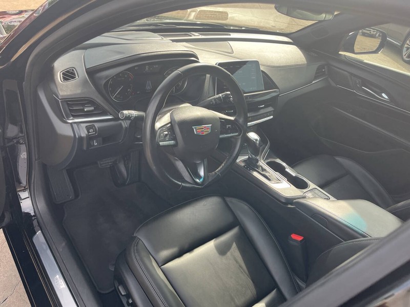 Cadillac CT4 Vehicle Image 07