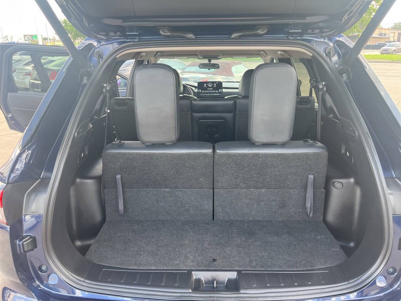 Mitsubishi Outlander Vehicle Image 22