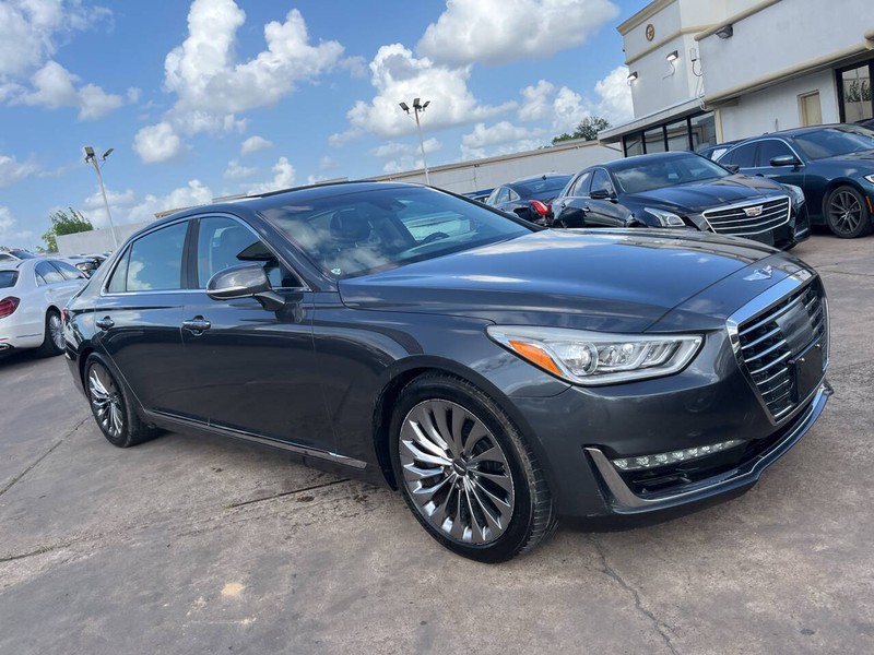 Genesis G90 Vehicle Image 04