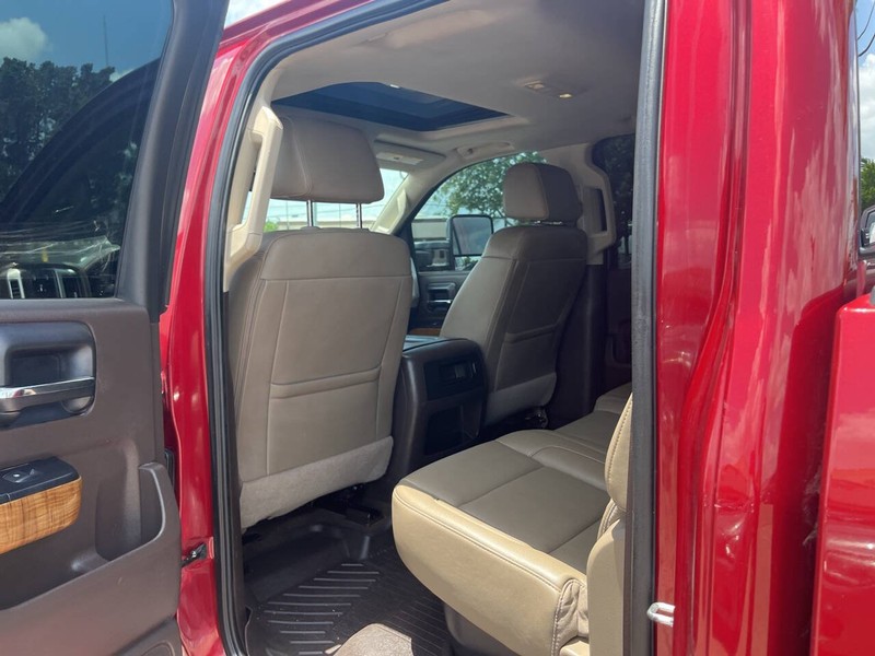 GMC Sierra 1500 Vehicle Image 18