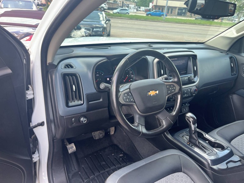 Chevrolet Colorado Vehicle Image 07