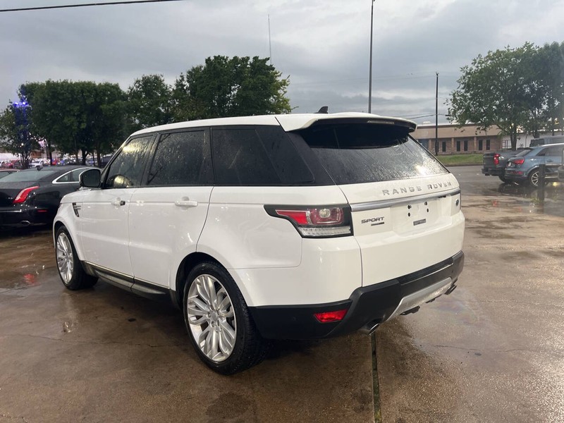 Land Rover Range Rover Sport Vehicle Image 05