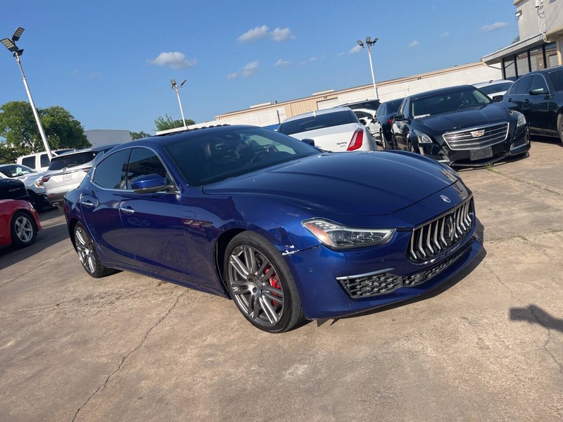 Maserati Ghibli Vehicle Image 03