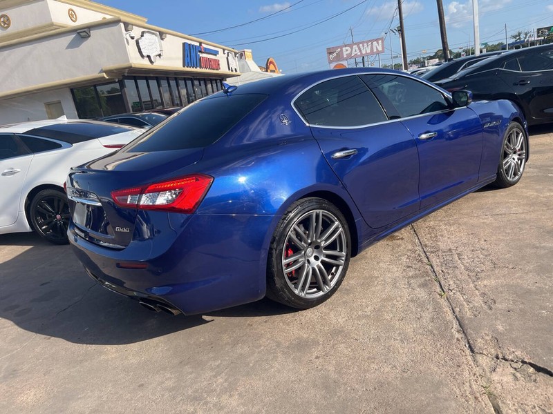 Maserati Ghibli Vehicle Image 04