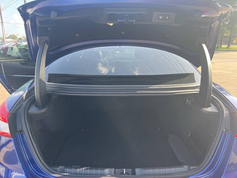 Maserati Ghibli Vehicle Image 16