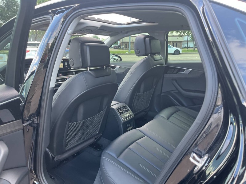 Audi A4 Vehicle Image 17