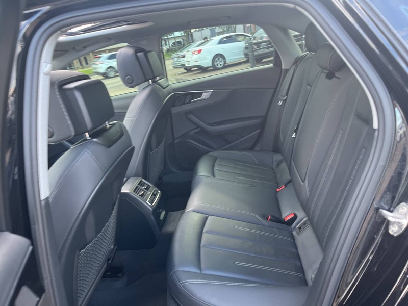 Audi A4 Vehicle Image 18