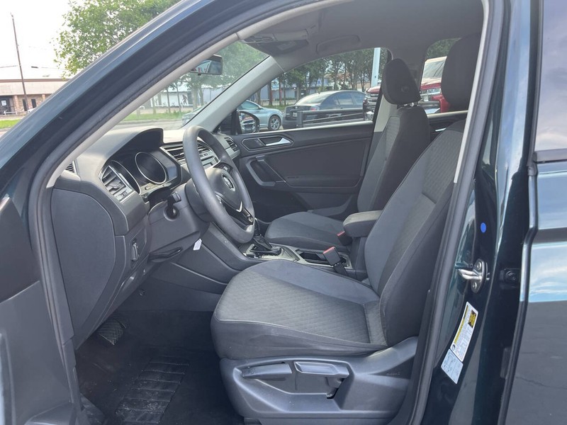 Volkswagen Tiguan Vehicle Image 10