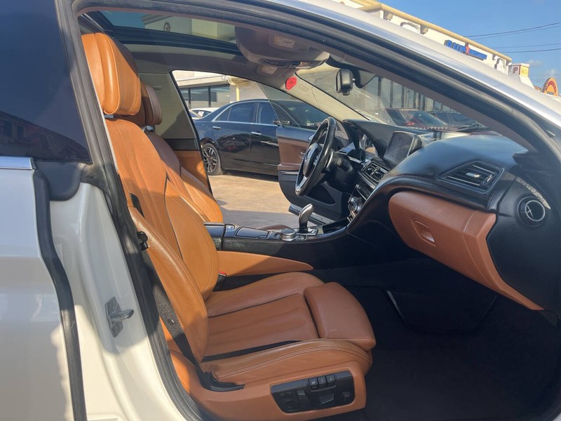 BMW 6 Series Vehicle Image 20