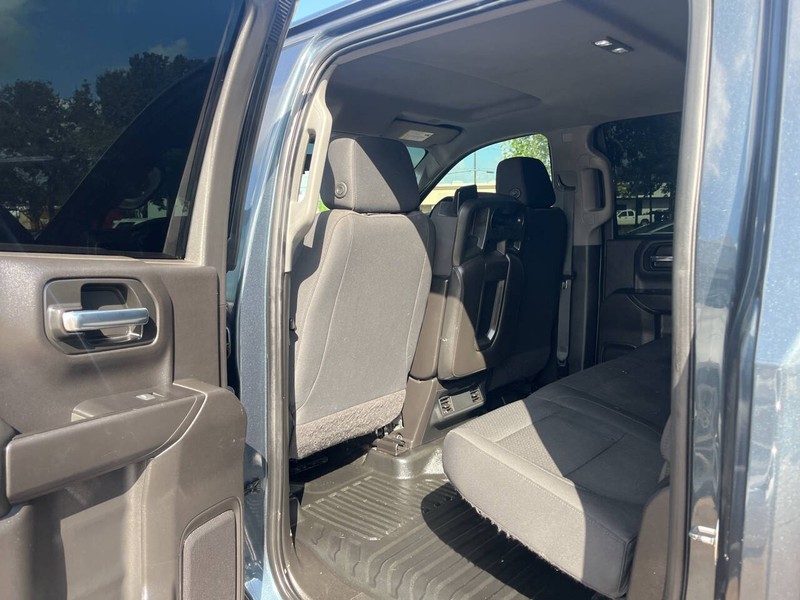 Chevrolet Silverado 1500 Vehicle Image 14