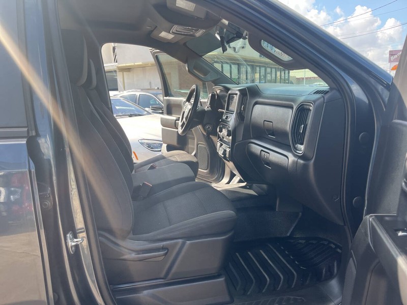 Chevrolet Silverado 1500 Vehicle Image 18