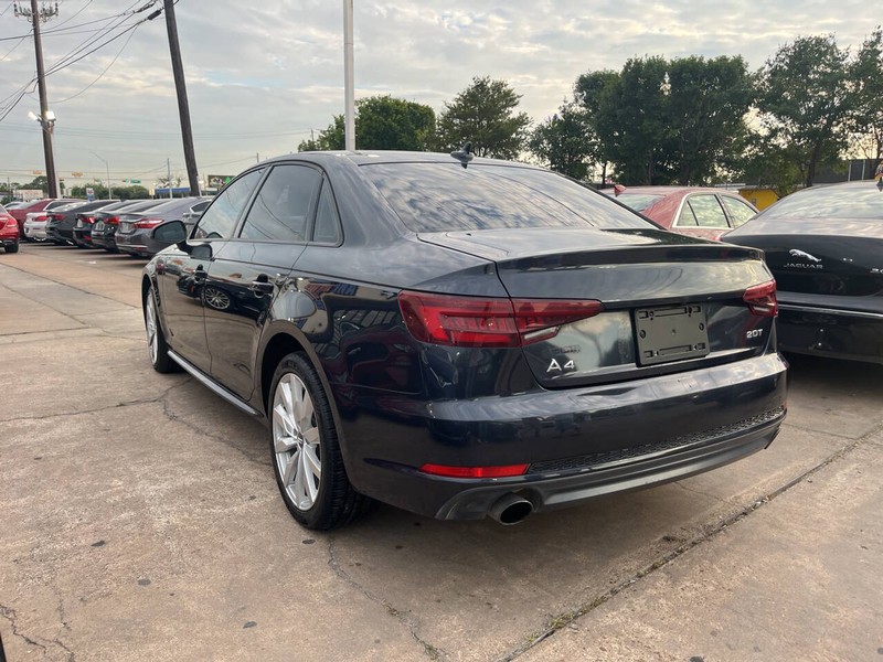 Audi A4 Vehicle Image 04
