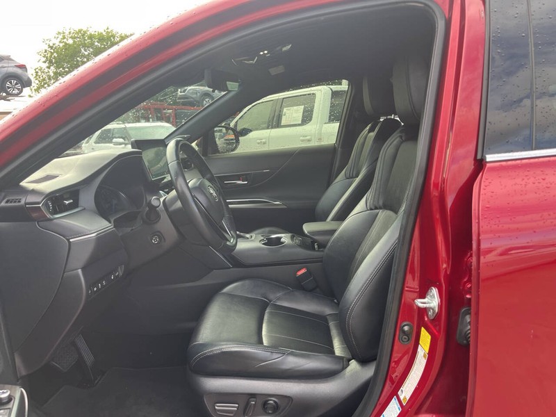 Toyota Venza Vehicle Image 10