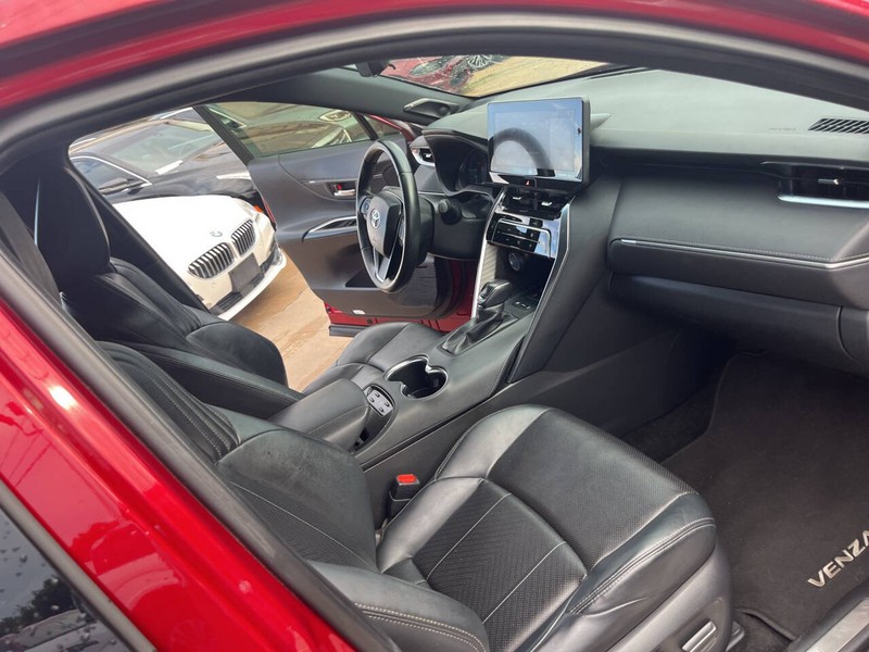 Toyota Venza Vehicle Image 28