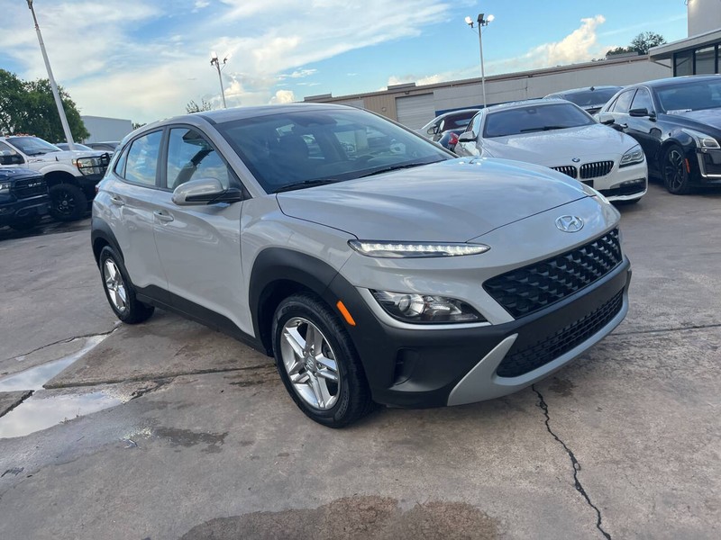 Hyundai Kona Vehicle Image 03