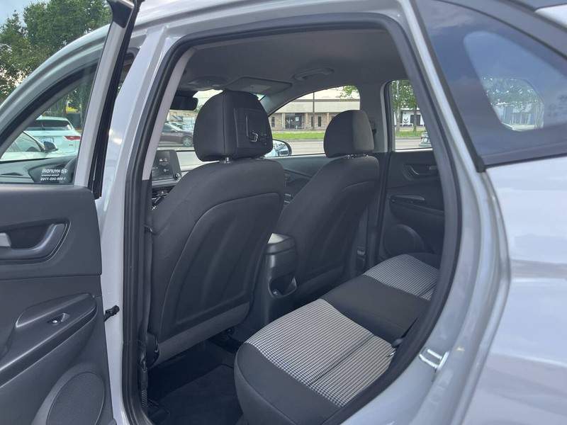 Hyundai Kona Vehicle Image 14