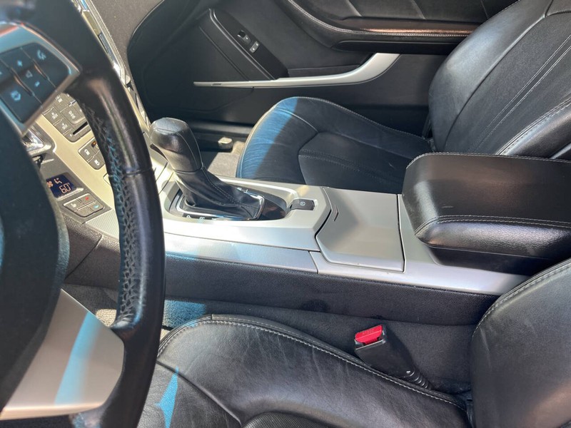 Cadillac CTS Vehicle Image 10