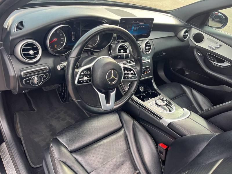 Mercedes-Benz C-Class Vehicle Image 08