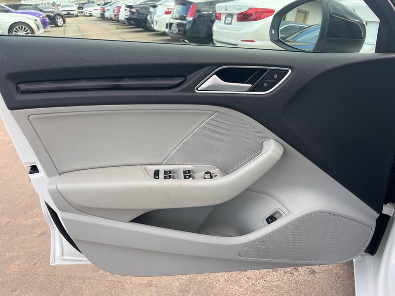 Audi A3 Vehicle Image 05