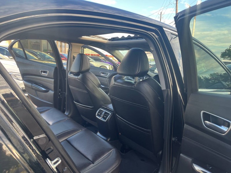 Acura TLX Vehicle Image 20