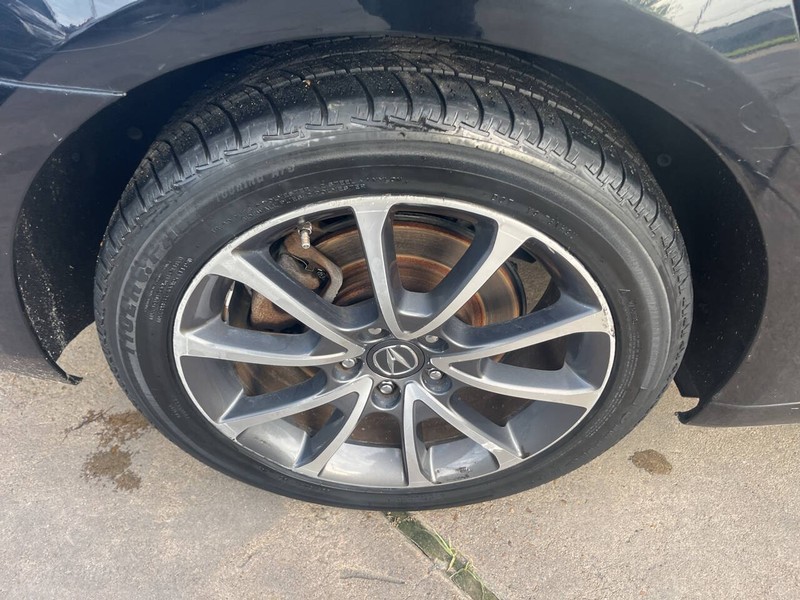 Acura TLX Vehicle Image 23