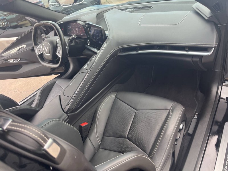 Chevrolet Corvette Vehicle Image 25